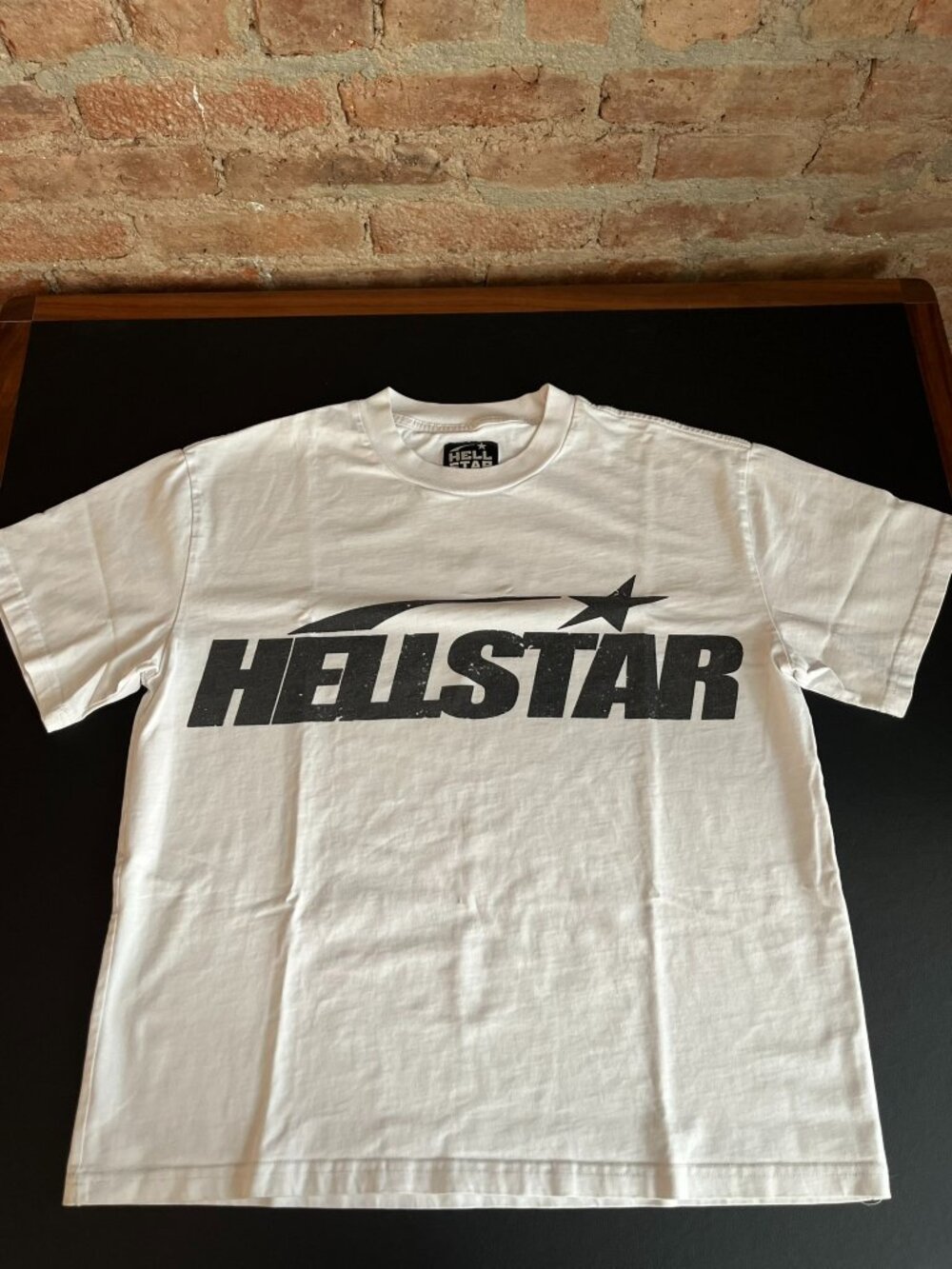 Hellstar Classic Logo Graphic White Short Sleeve T-Shirt Men's Small